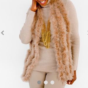 Chico’s FEATHER-FRONT VEST S